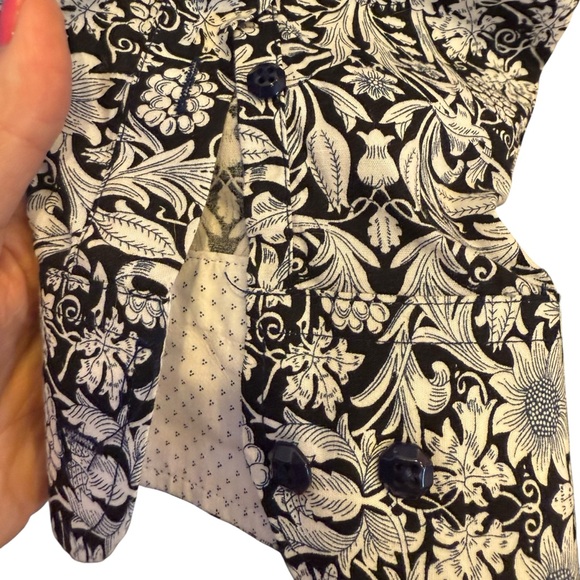 American Breed Slim Fit Rodeo Black and White Floral Blouse sz XL - Picture 4 of 11